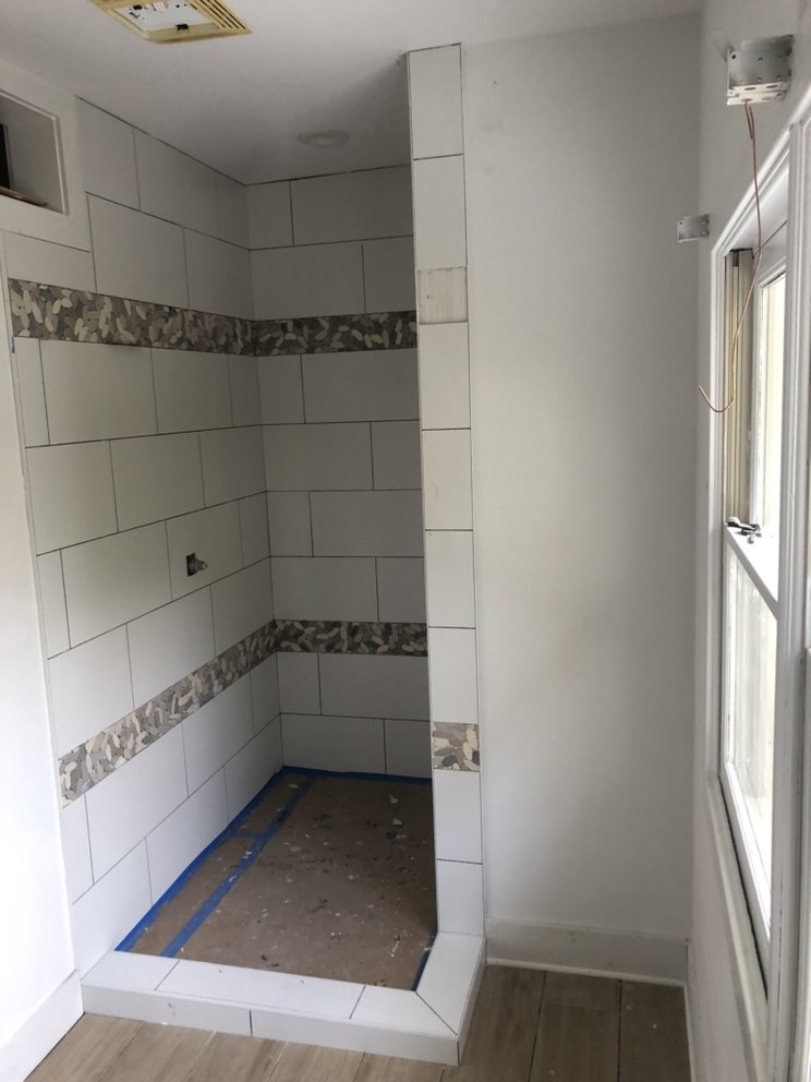 Slide of Loor Construction