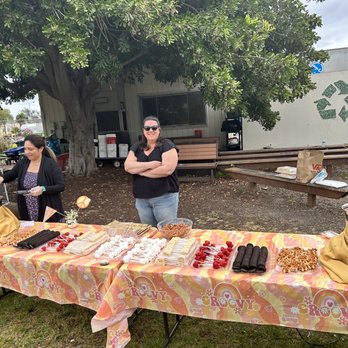 Yummie Fountains - Rita's fountains, or food trays. We did our own but services are available - Desserts Near Me Yummie Fountains - Rita's fountains, or food trays. We did our own but services are available - Desserts Near Me