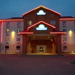 Days Inn - Days Inn at dusk.