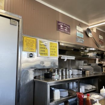 The Serving Spoon - Breakfast & Brunch Near Me - Inglewood, California