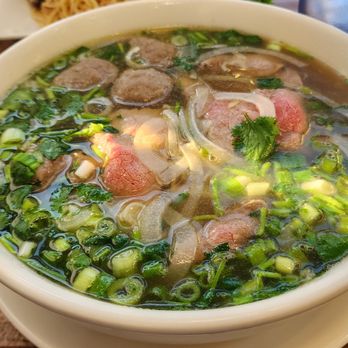 Pho Ava - Pho Dac Biet (combination) is heavenly - Vietnamese Near Me - Elk Grove, California