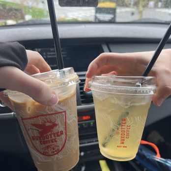 Huxdotter Coffee - Lea Hill - Cafes Near Me - Auburn, Washington