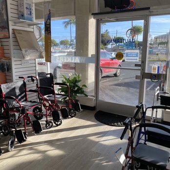 Dauterman Healthcare and Mobility - Lots of parking went after work by the first Hawaiian side - Scooter Rentals Near Me - Honolulu, Hawaii