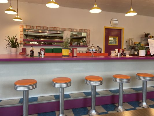 Zinnia’s Dinette by null