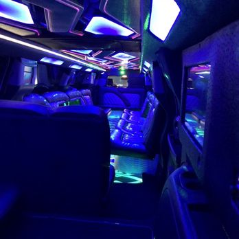 Summit Limousine - Limos Near Me - Stamford, Connecticut Summit Limousine - Limos Near Me - Stamford, Connecticut
