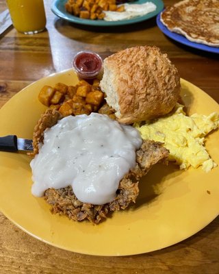 Maxine's Cafe & Bakery by null