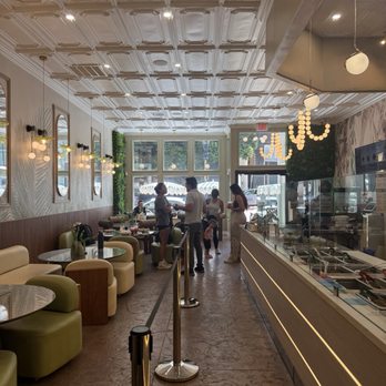 Sear and Stem - Interior - New American Near Me - San Diego, California