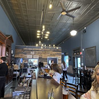 R Place Stone Grill - Inside - Seafood Near Me - Van Wert, Ohio
