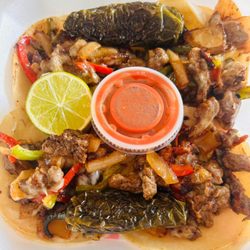 Delia’s Tacos - Tacos de Alambre