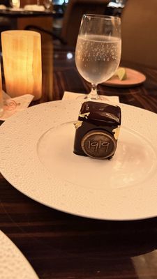 1919 Restaurant by null