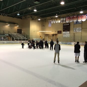 Ice Den Scottsdale - Kids hockey camp - Skating Rinks Near Me - Scottsdale, Arizona