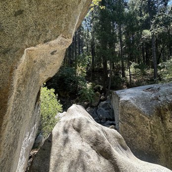 Deer Creek Tribute Trail - Water pools just beyond these boulders. - Hiking Near Me - Nevada City, California
