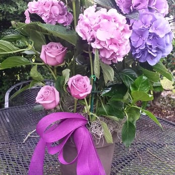 Buds 'N' Bows - Endless Summer Hydrangea with Cool Water lavender roses - Florists Near Me - Plain Dealing, Louisiana