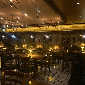 Gale Street Inn - Chicago - American Near Me - Chicago, Illinois Gale Street Inn - Chicago - American Near Me - Chicago, Illinois