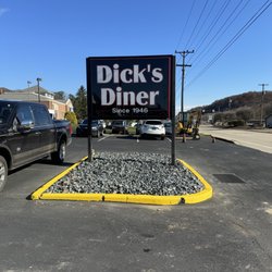 Dick’s Diner - Street Sign