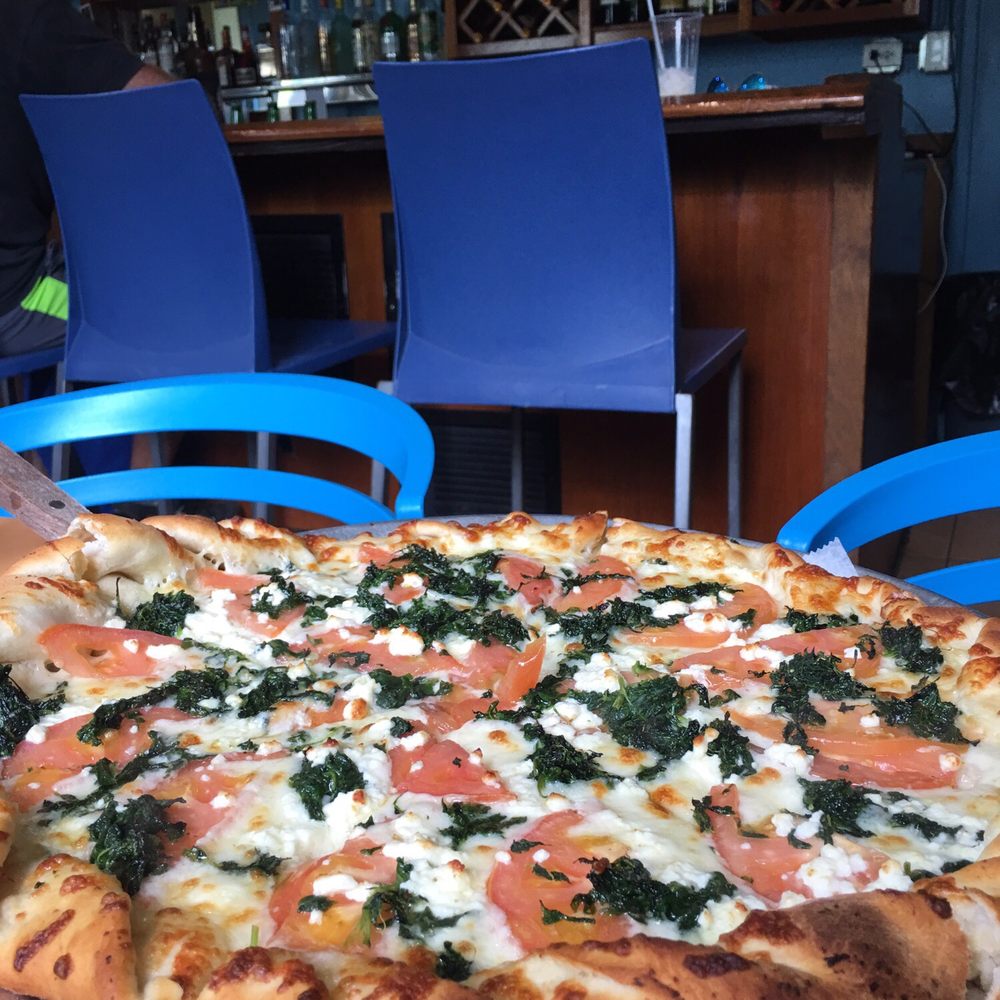 Heather's Pizza - Oasis pizza - Pizza Near Me - Culebra, Puerto Rico