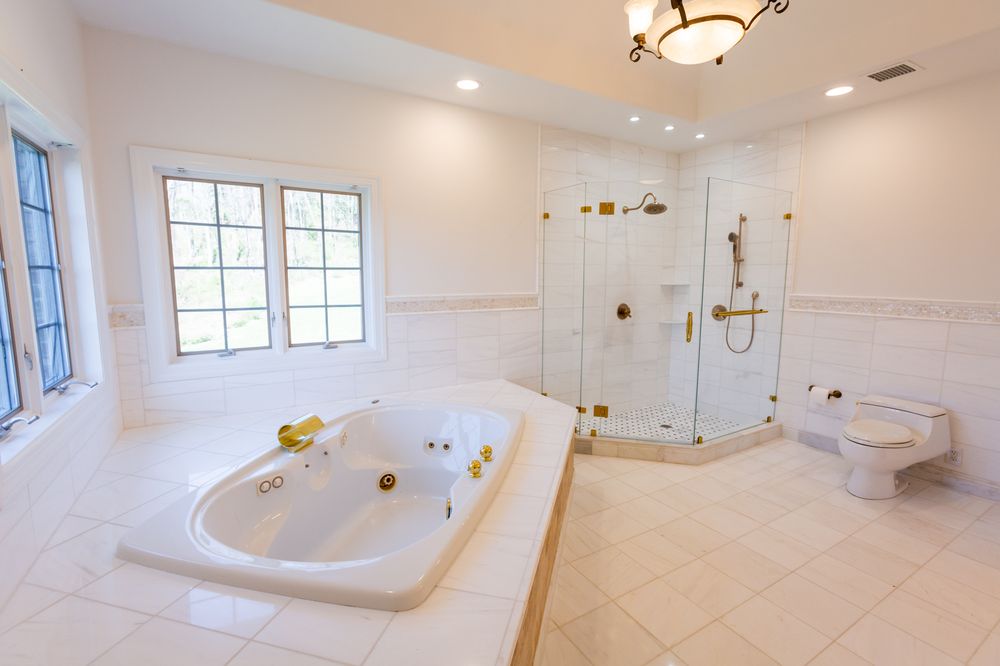 EXCEPTIONAL GLASS AND FRAMELESS SHOWER DOOR Updated August 2024 19