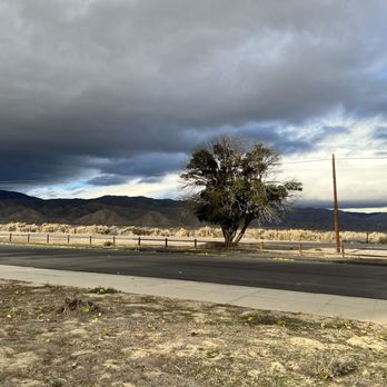 Cuyama Buckhorn - View from outside the restaurant - American Near Me - New Cuyama, California