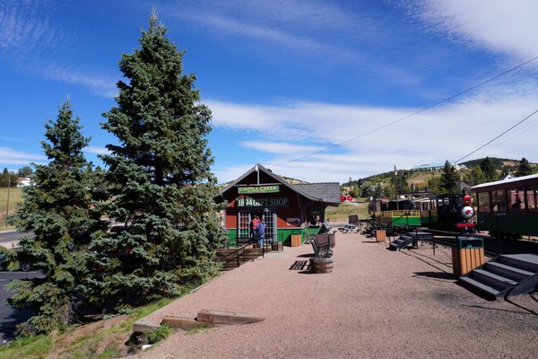 Cripple Creek and Victor Narrow Gauge Railroad by null