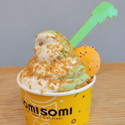 Somisomi - Matcha and cookie butter swirl!