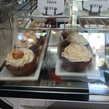 Crave Cafe Studio City - Cafes Near Me - Studio City, California Crave Cafe Studio City - Cafes Near Me - Studio City, California