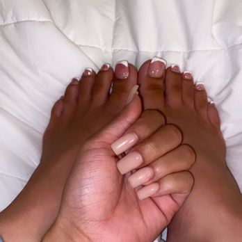Q Nails and Spa - Acrylic pedicure and full set - Nail Salons Near Me - Sandy Springs, Georgia
