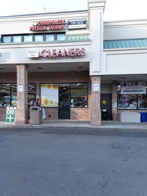 Black Tie Cleaner 193 Forest Ave Glen Cove Ny Alterations Mapquest