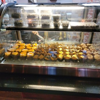 Cafe 86 - Cold case of desserts. - Cafes Near Me - Northridge, California