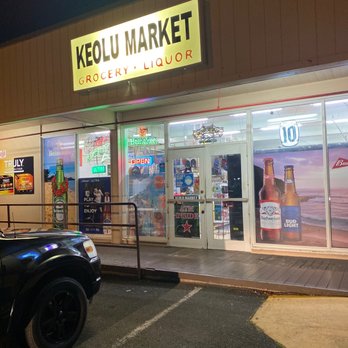 Keolu Market - a car parked in front of the store - Convenience Stores Near Me - Kailua, Hawaii Keolu Market - a car parked in front of the store - Convenience Stores Near Me - Kailua, Hawaii