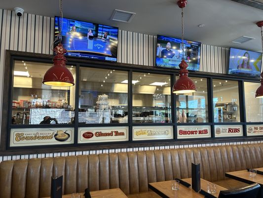 Babe’s Smokehouse & Tavern by null