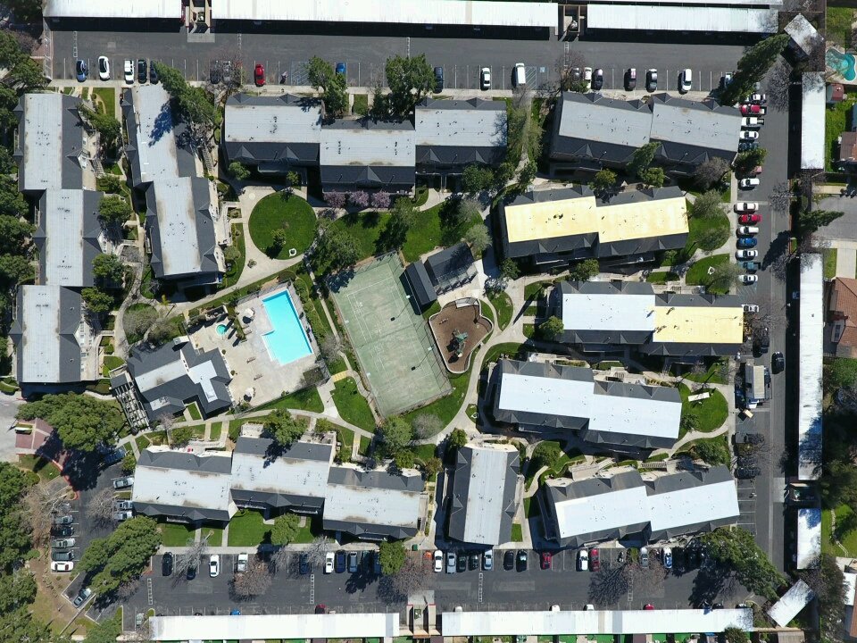 Slide of Hulsey Contracting Inc