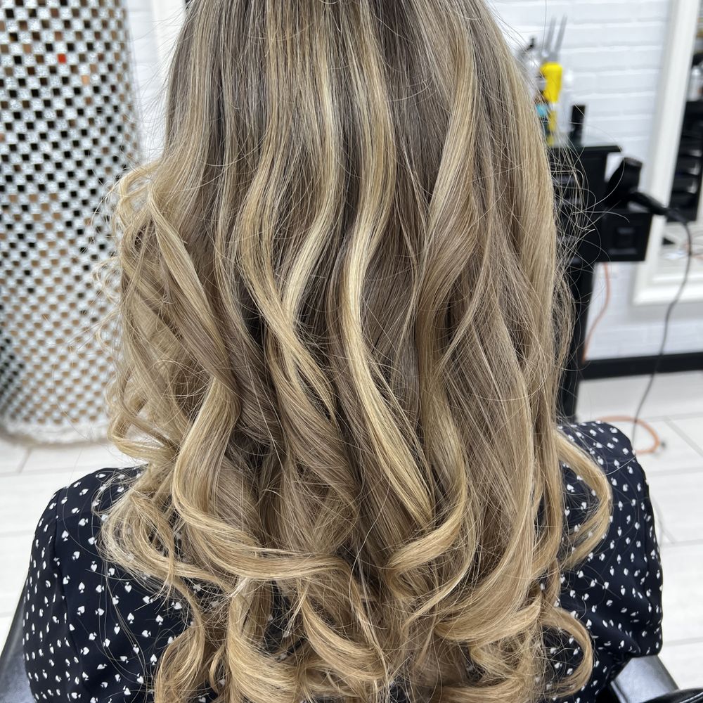Expressions Hair Salon Brooklyn, NY - Last Updated August