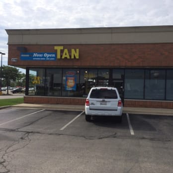 Unlimited Tan - Front - Spray Tanning Near Me - Naperville, Illinois Unlimited Tan - Front - Spray Tanning Near Me - Naperville, Illinois