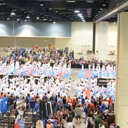 Keiko Shin Karate Academy - Keiko Shin participating in Guinness Book of Records attempt. Synchronized Kata.