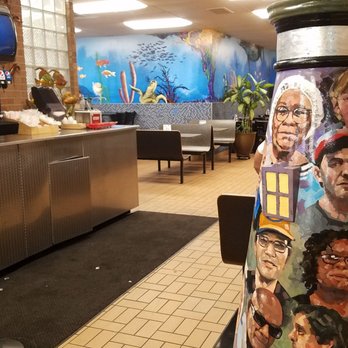 Lawrence's Fish & Shrimp - Seafood Near Me - Chicago, Illinois