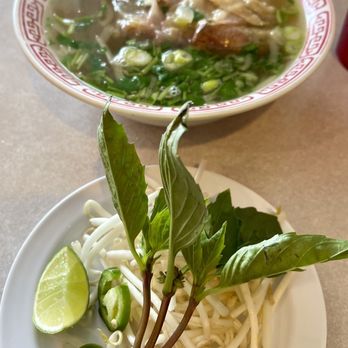 Pho Bac Cafe - Vietnamese Near Me - Kent, Washington