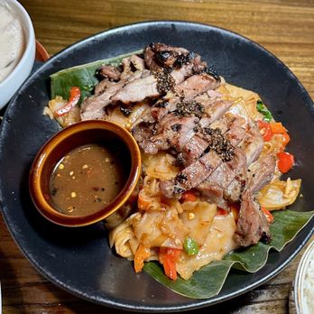 NOA by September in Bangkok - Drunken Noodle w/ duck - Thai Near Me - New Haven, Connecticut