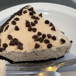 Hook & Ladder Pizza - Choc Cheesecake Pie