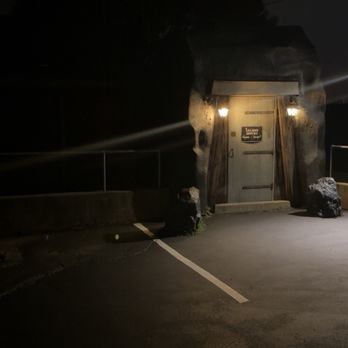 Reliance Mine Saloon - Entrance at night - Bars Near Me - Gettysburg, Pennsylvania
