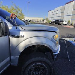 Quality 1st Glass - Windshield replacement in Peoria Az at our clients place of work. Having your auto glass repaired doesn't have to be difficult.