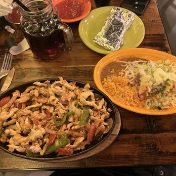 Hacienda Rebollo - Chicken Fajitas and Iced Tea - Seafood Near Me - Mahomet, Illinois Hacienda Rebollo - Chicken Fajitas and Iced Tea - Seafood Near Me - Mahomet, Illinois