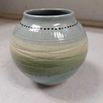 Burkhead Art Center - Stoneware vase cone 6 firing - Art Classes Near Me - Snohomish, Washington Burkhead Art Center - Stoneware vase cone 6 firing - Art Classes Near Me - Snohomish, Washington