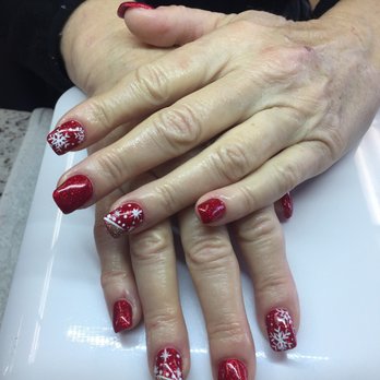 Natural Nails - Sparkly Snowflakes for the Holidays, by Tracy - Nail Salons Near Me - Galt, California Natural Nails - Sparkly Snowflakes for the Holidays, by Tracy - Nail Salons Near Me - Galt, California