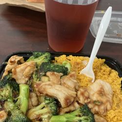 No 1 Heng Sang Gardens - Chicken and Broccoli with Fried Rice 5 stars