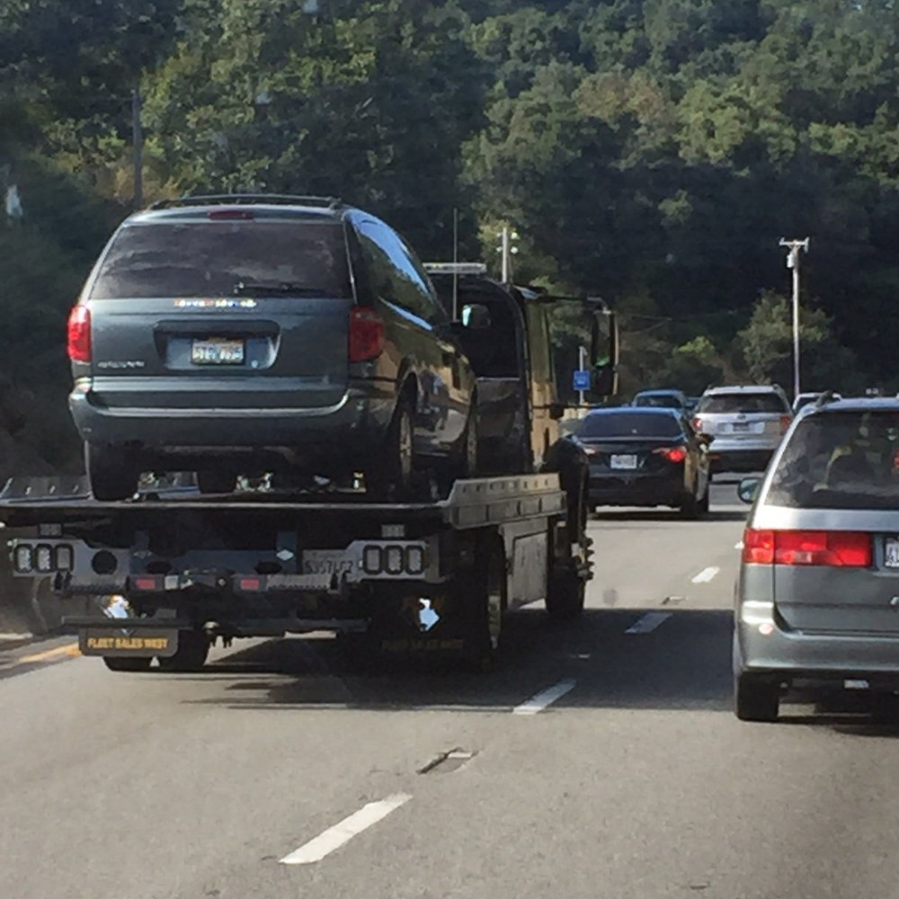Fast lane of Hwy 17 tailgating.