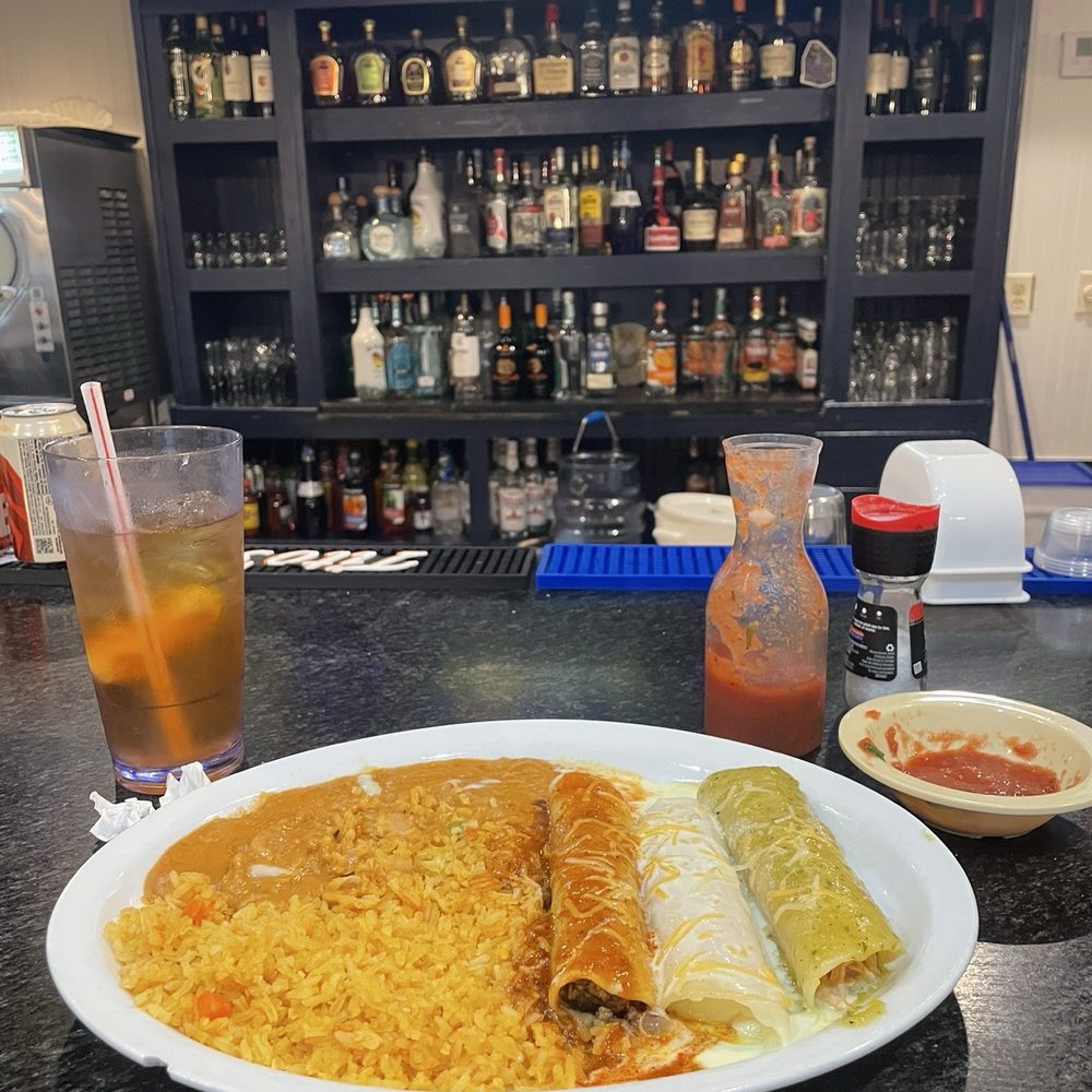 El Tio Jose - My enchiladas with chips and salsa, nice bar too! - Mexican Near Me - Monroe, Louisiana El Tio Jose - My enchiladas with chips and salsa, nice bar too! - Mexican Near Me - Monroe, Louisiana