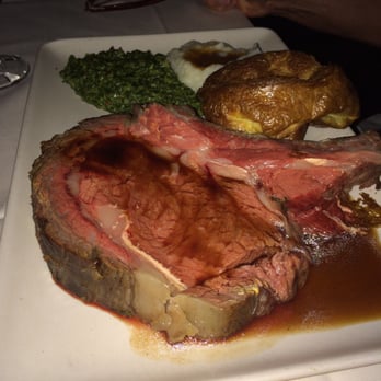 Five Crowns - Henry VIII - 16 oz TLC - tender loving cow! Not even hubby could finish this one! - Steakhouses Near Me - Corona del Mar, California