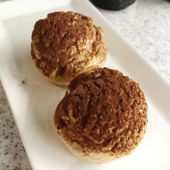 Point Sushi - Choux a la creme coffee - Japanese Near Me - Calgary, Alberta