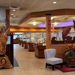 China Buffet - When you enter, seating is to the left and the food is to the right. At the back are the sushu  and hibachi stations.