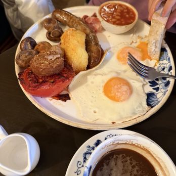 Greenwoods Singel - Breakfast & Brunch Near Me - Amsterdam, New Hampshire